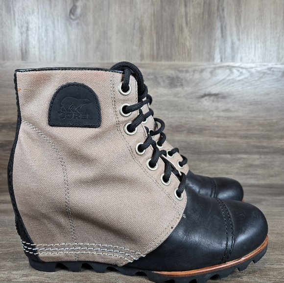Sorel 1964 PDX Waterproof Hidden Heel Wedge Tan Black Boots Ankle Leather Sz 8.5 - Picture 7 of 12